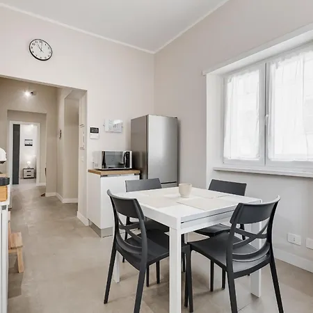 Eco Domus Earth Holiday home *